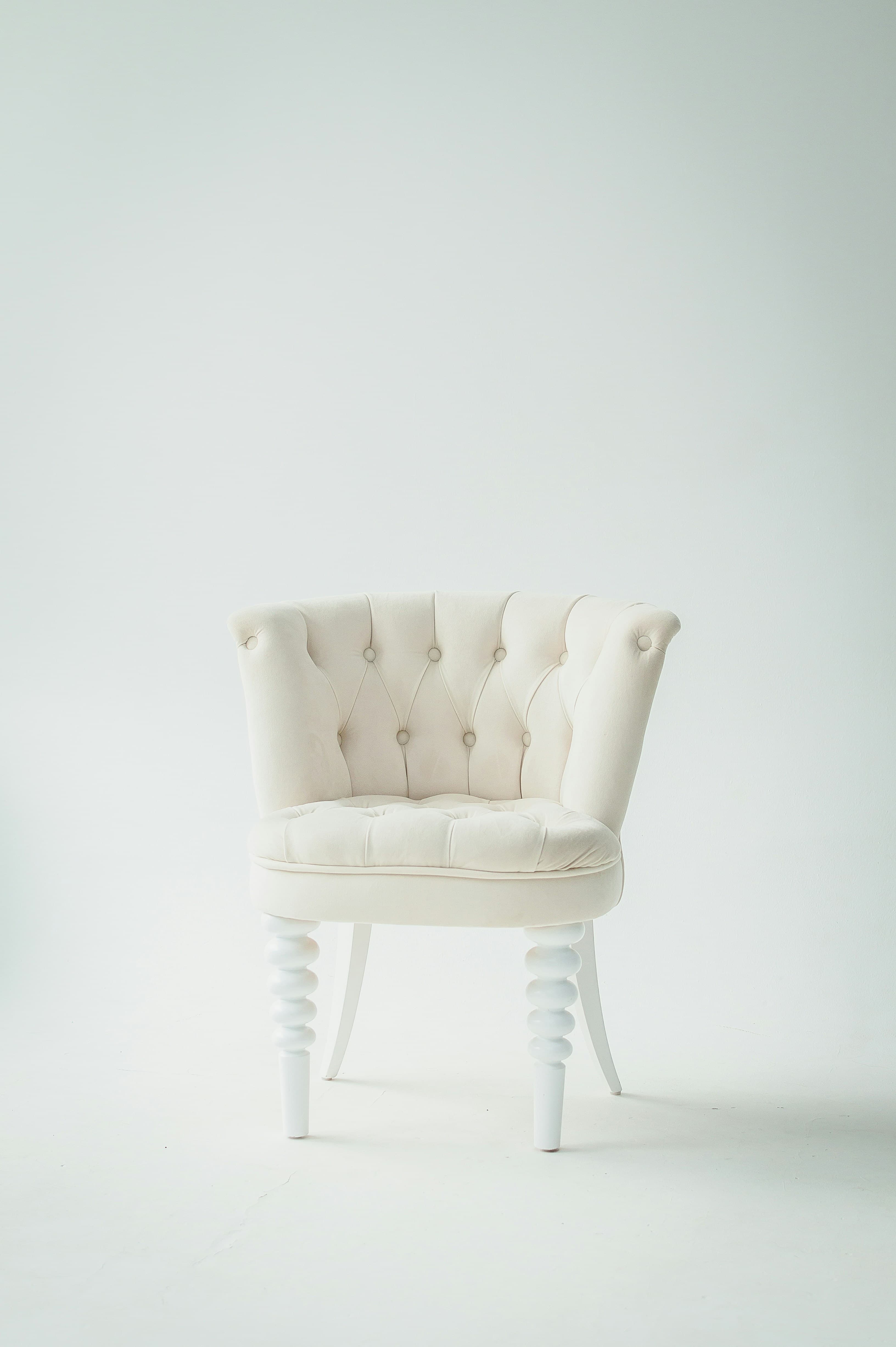 Bisque Tufted Chair